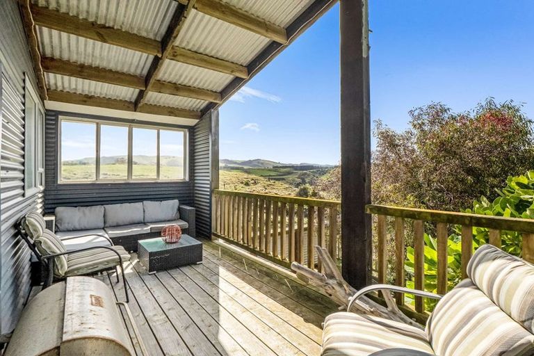Photo of property in 16 Hall Street, Motunau, Waipara, 7387