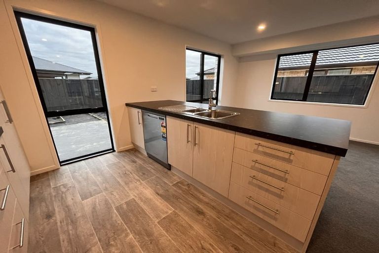 Photo of property in 12 Lomu Way, Rolleston, 7615