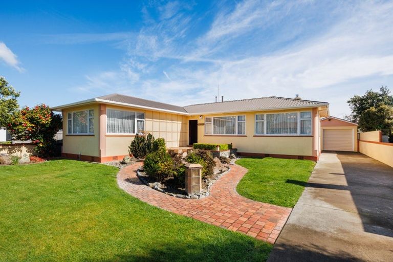 Photo of property in 24 Lancaster Street, Highbury, Palmerston North, 4412