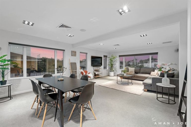 Photo of property in 444 Old Te Atatu Road, Te Atatu Peninsula, Auckland, 0610