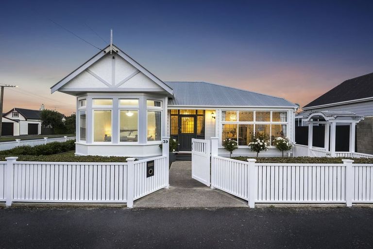 Photo of property in 39 Douglas Street, Saint Kilda, Dunedin, 9012