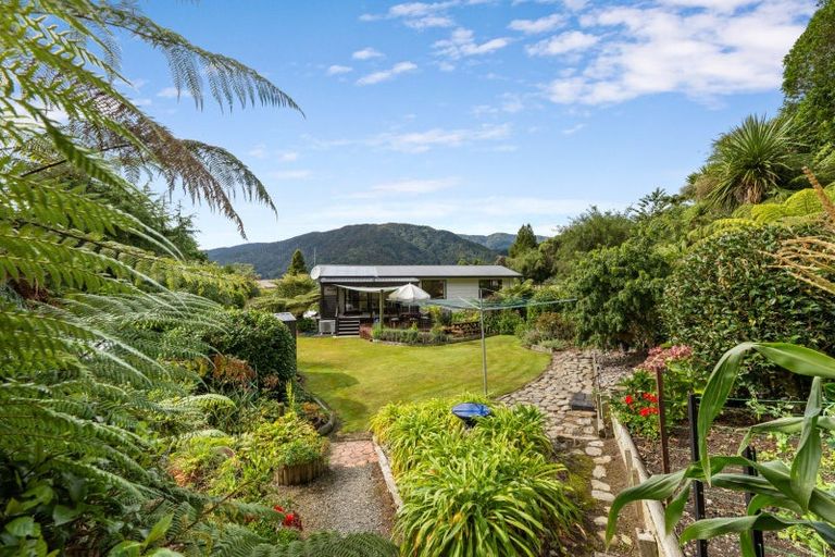 Photo of property in 5 Okiwa Place, Anakiwa, Picton, 7281