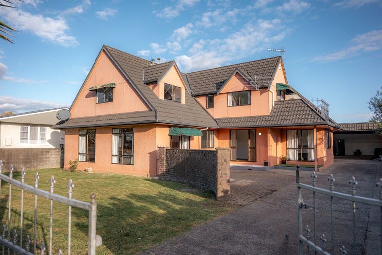 Photo of property in 438 Ruahine Street, Terrace End, Palmerston North, 4410