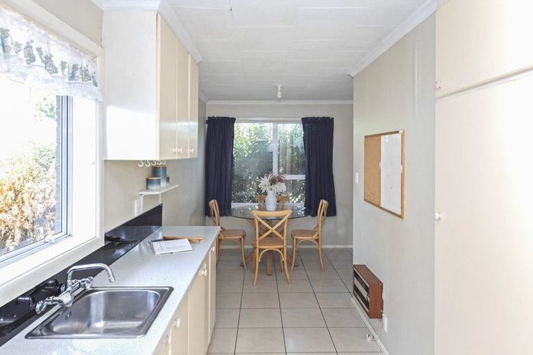 Photo of property in 18 Neill Street, Hornby, Christchurch, 8042