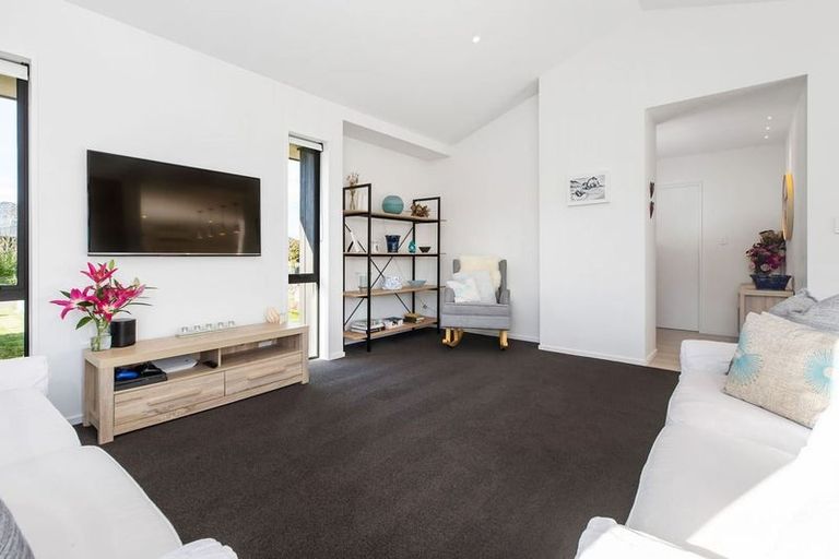 Photo of property in 38 Flint Road, Rolleston, 7614