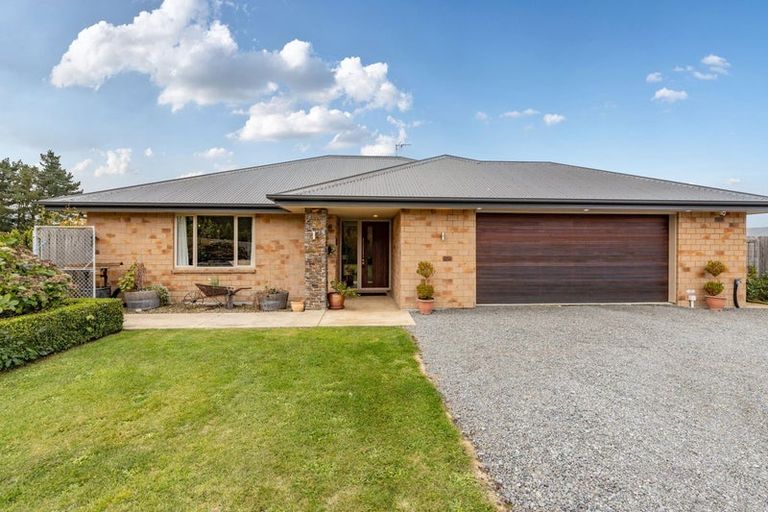 Photo of property in 1238 Two Chain Road, Swannanoa, 7475