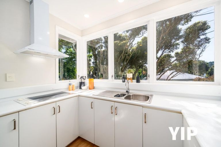 Photo of property in 51 Tarawera Road, Johnsonville, Wellington, 6037