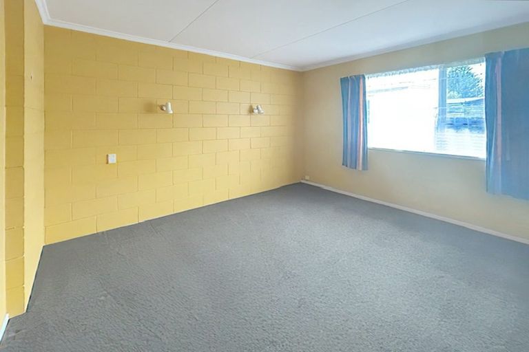 Photo of property in 19c Churchill Avenue, Hokowhitu, Palmerston North, 4410