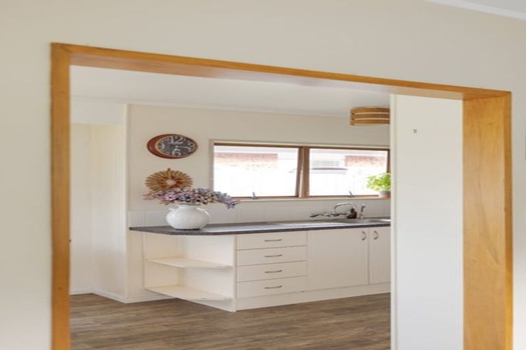 Photo of property in 27 Hookey Drive, Te Puke, 3119