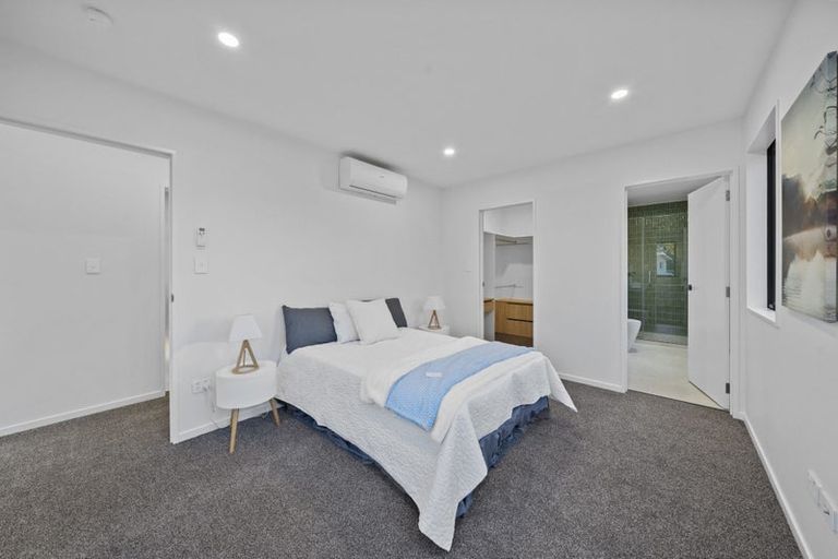 Photo of property in 23b Wanaka Place, Pakuranga Heights, Auckland, 2010