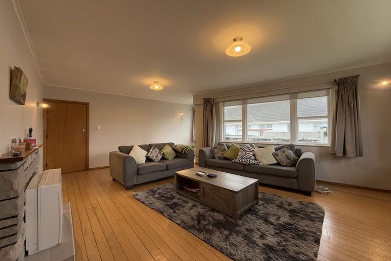 Photo of property in 1/35 Tararua Street, Trentham, Upper Hutt, 5018