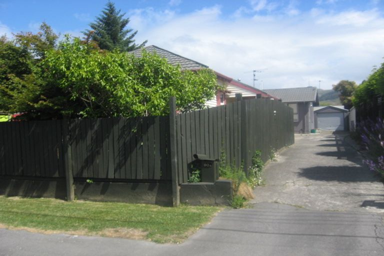 Photo of property in 90 Martin Avenue, Beckenham, Christchurch, 8023