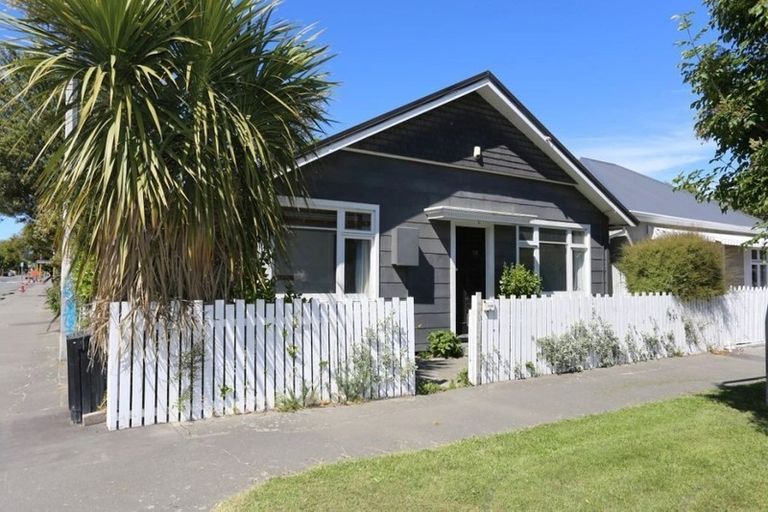 Photo of property in 130 Chester Street East, Christchurch Central, Christchurch, 8011