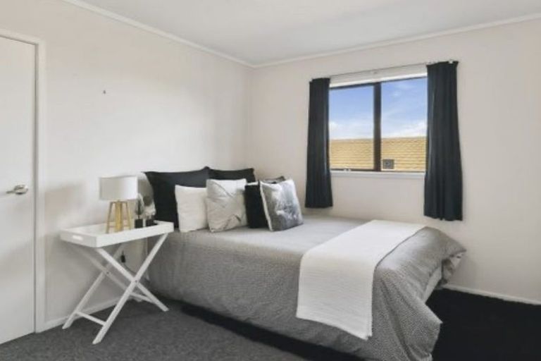 Photo of property in 13/37u Bracken Road, Paparangi, Wellington, 6037