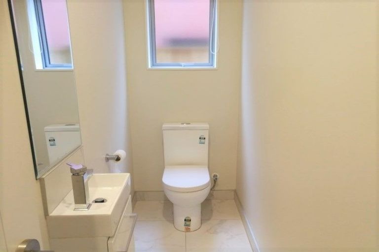 Photo of property in 8 Fong Road, Flat Bush, Auckland, 2019