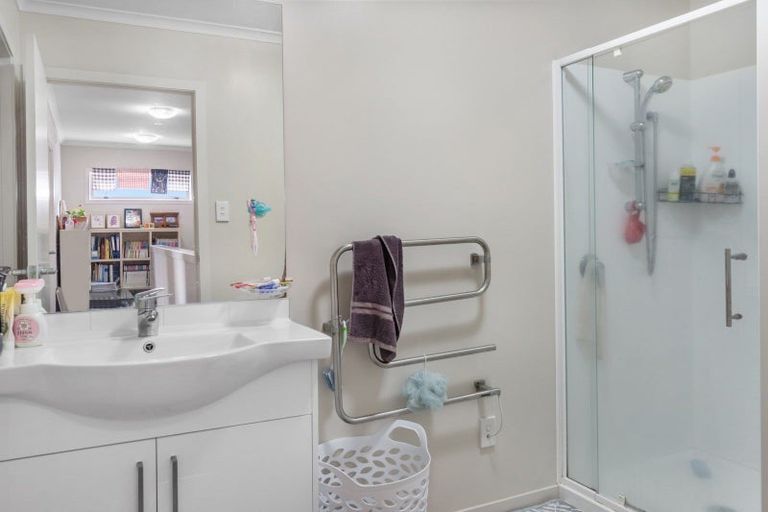 Photo of property in 20c Kelvin Place, Hamilton East, Hamilton, 3216