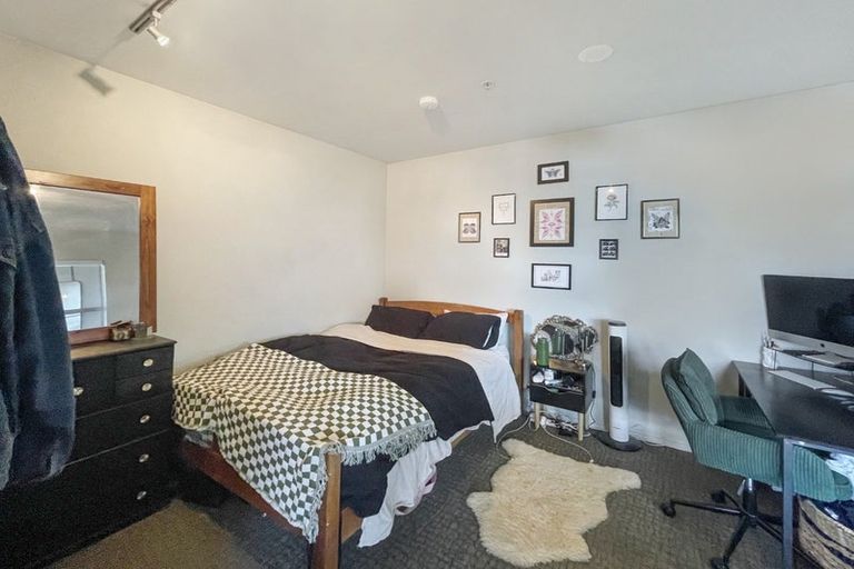 Photo of property in Revolucion Apartments, 304e/28 Torrens Terrace, Mount Cook, Wellington, 6011