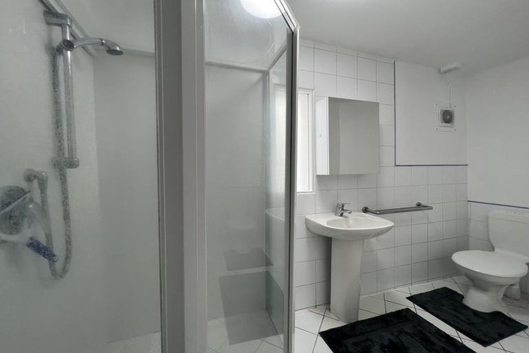 Photo of property in 4 Oriental Terrace, Oriental Bay, Wellington, 6011