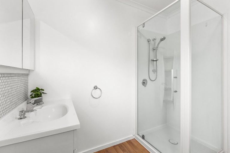 Photo of property in 2 Otatara Road, Taradale, Napier, 4112