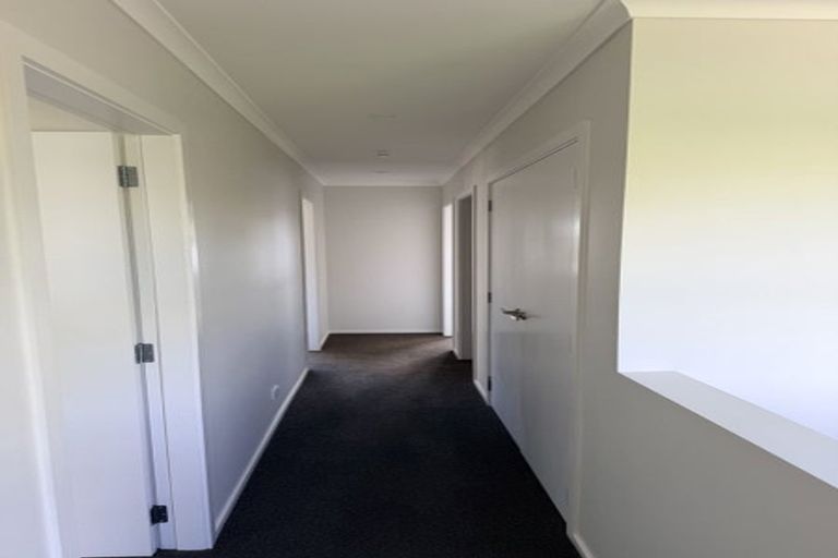 Photo of property in 50 Pateke Drive, Kenepuru, Porirua, 5022