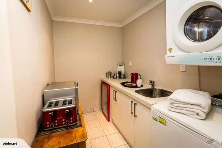 Photo of property in 3 Reeve Drive, Havelock North, 4130