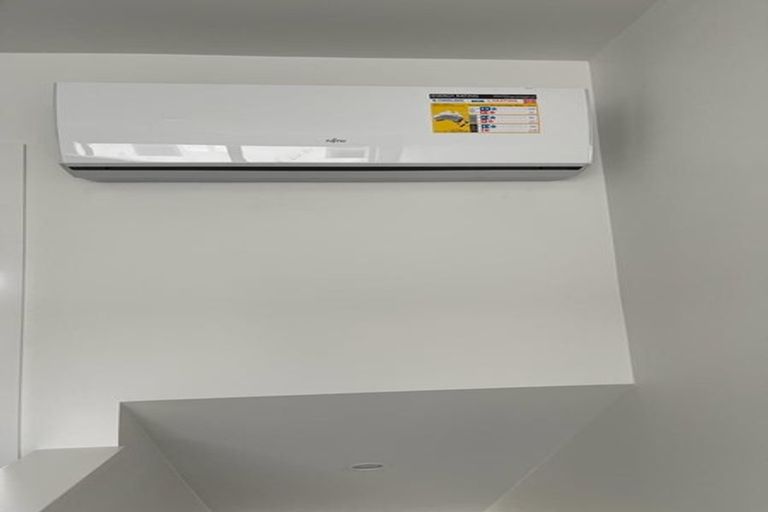 Photo of property in 10/42 Kaikoura Street, Henderson, Auckland, 0612