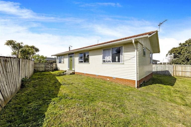 Photo of property in 87 Friedlanders Road, Manurewa, Auckland, 2102