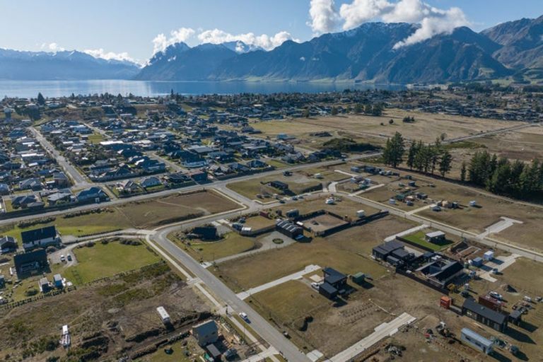 Photo of property in 66 Lost Burn Road, Lake Hawea, 9382