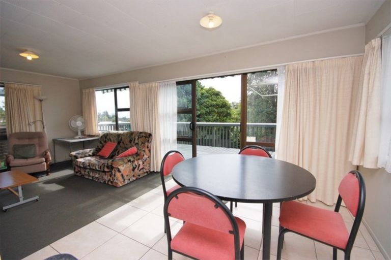 Photo of property in 71 Richmond Avenue, Richmond Heights, Taupo, 3330
