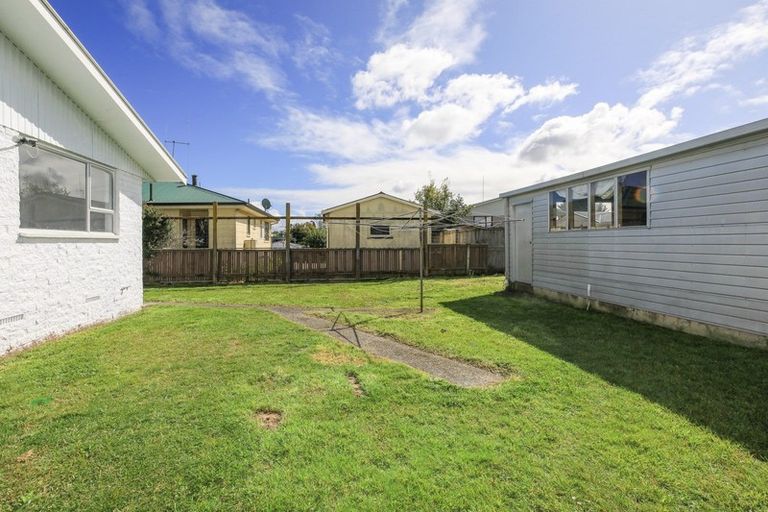 Photo of property in 5b Pollen Crescent, Melville, Hamilton, 3206