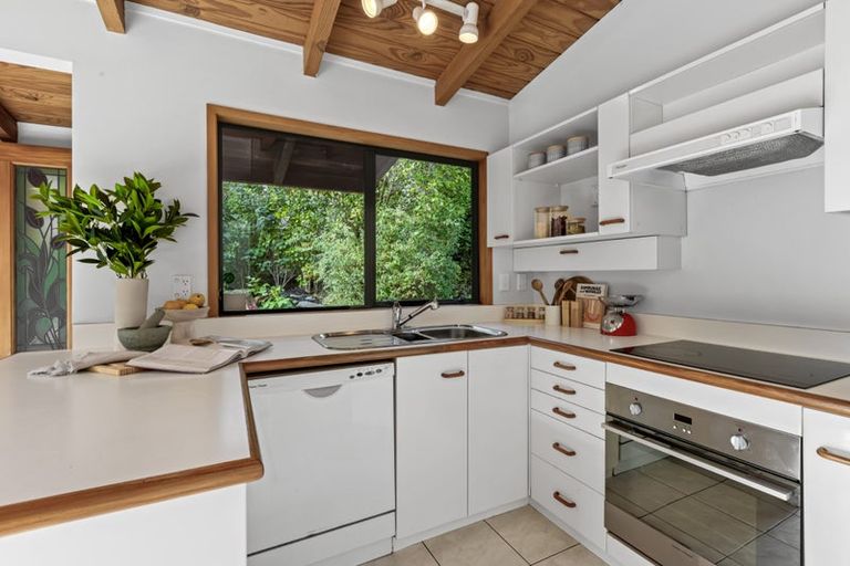 Photo of property in 1/234 Beach Road, Campbells Bay, Auckland, 0630