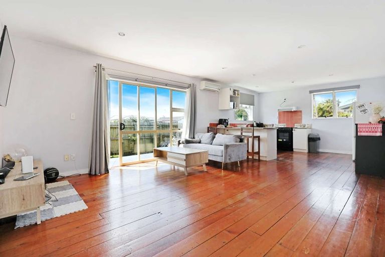 Photo of property in 87 Massey Street, Frankton, Hamilton, 3204