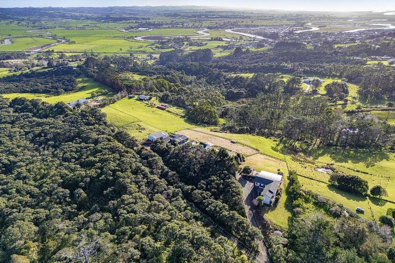 Photo of property in 236 Wishart Road, Helensville, 0875