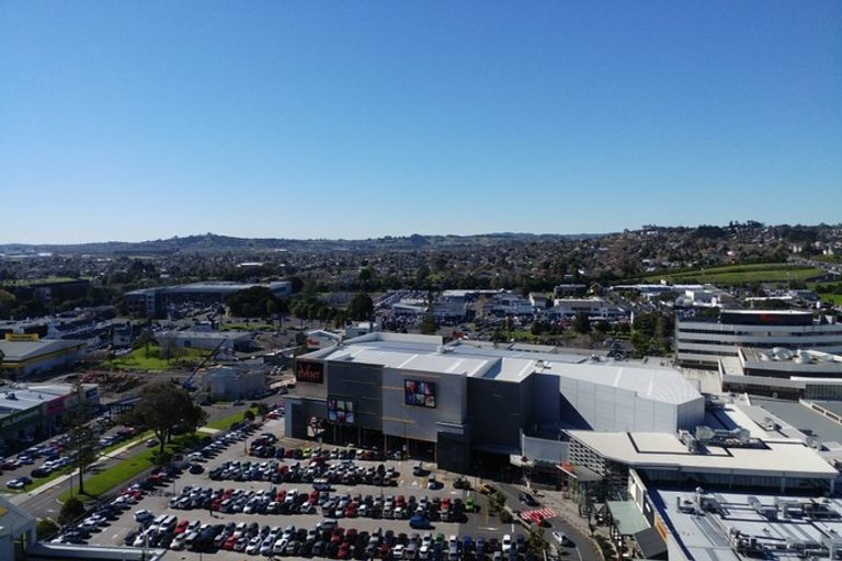 Photo of property in 1608/17 Osterley Way, Manukau, Auckland, 2104