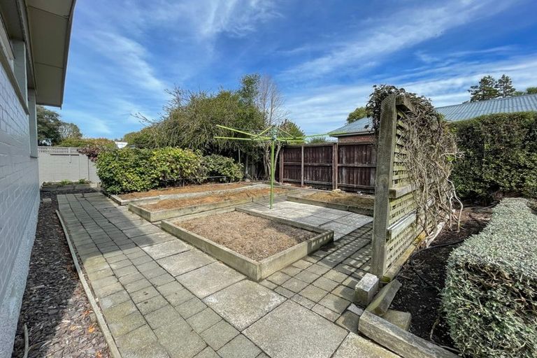 Photo of property in 106 Hinau Street, Riccarton, Christchurch, 8041