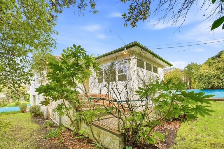 Photo of property in 6 Hillside Terrace, Saint Johns Hill, Whanganui, 4500
