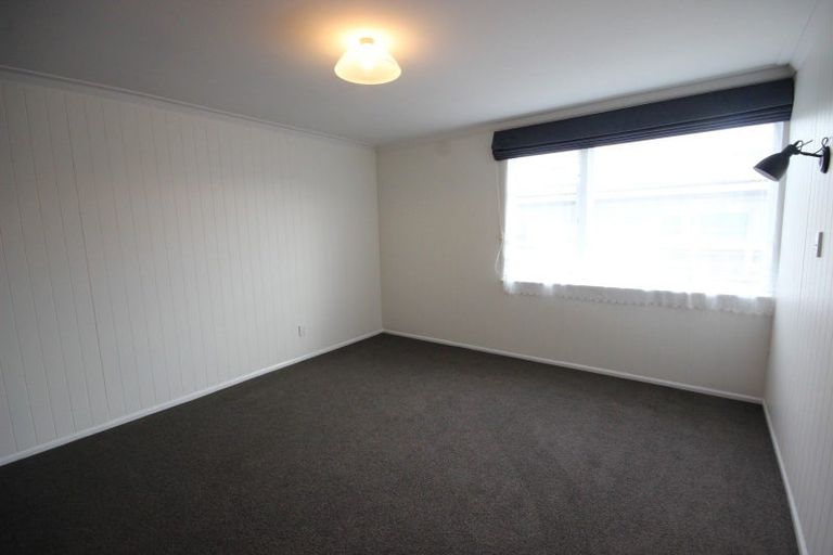 Photo of property in 48 Sheffield Street, Awapuni, Palmerston North, 4412