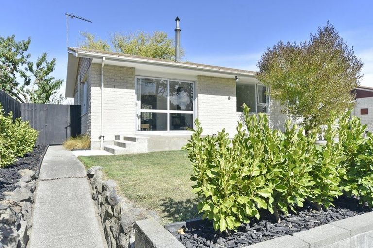 Photo of property in 9 Bonar Place, Woolston, Christchurch, 8062