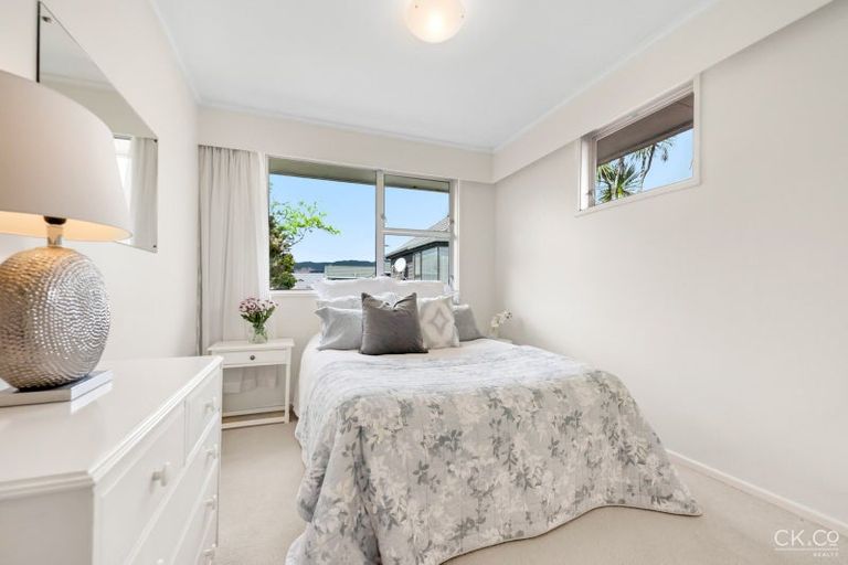 Photo of property in 52 Queens Grove, Hutt Central, Lower Hutt, 5010