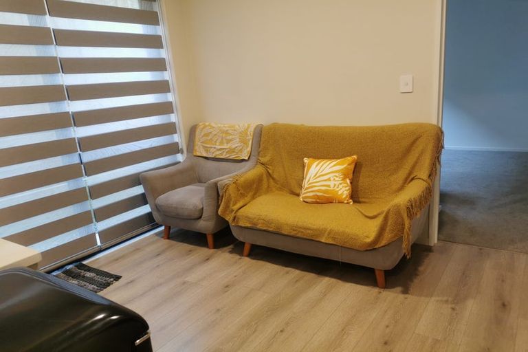 Photo of property in 59 Drumbuoy Drive, Flat Bush, Auckland, 2019
