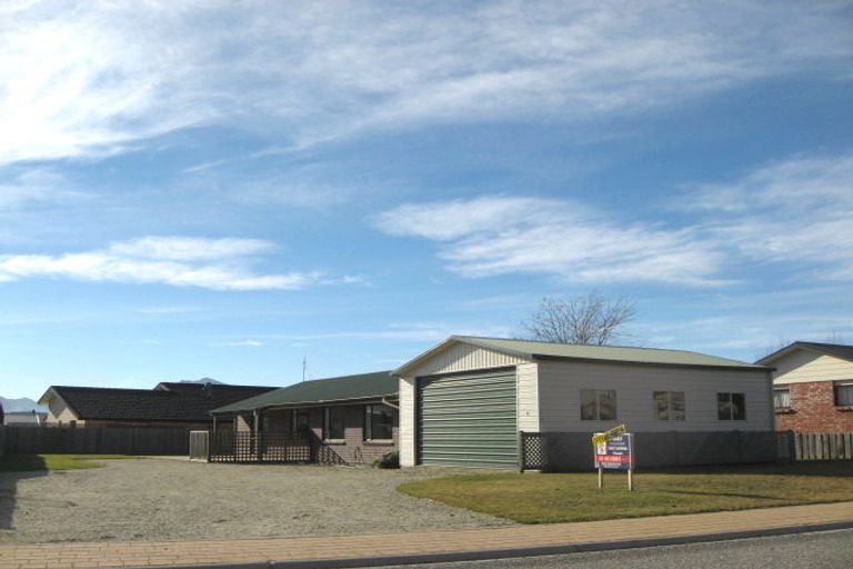 Photo of property in 50 Meadowstone Drive, Wanaka, 9305