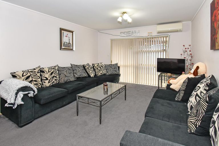 Photo of property in 3/16 Avis Avenue, Papatoetoe, Auckland, 2025