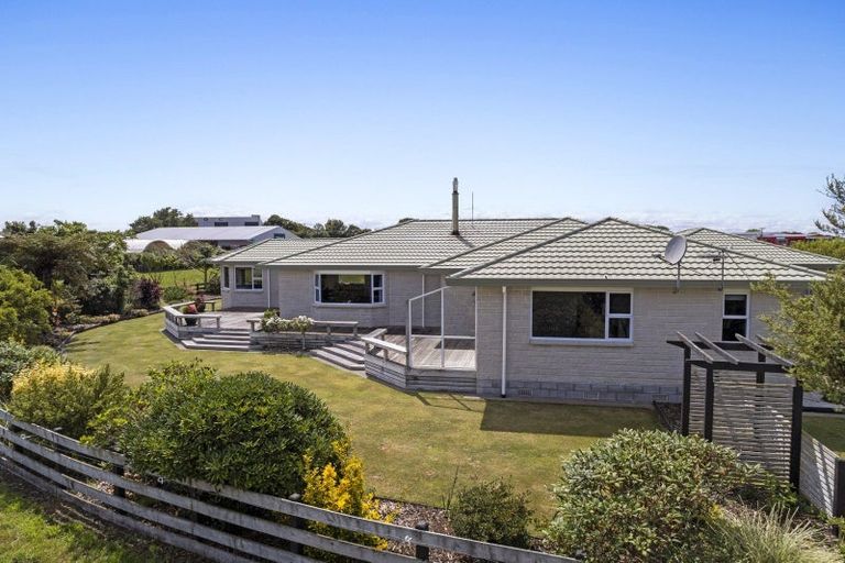 Photo of property in 281 Waihi Road, Hawera, 4673