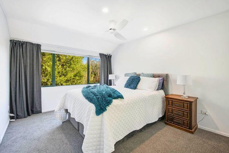 Photo of property in 28d Zealandia Road, Manly, Whangaparaoa, 0930
