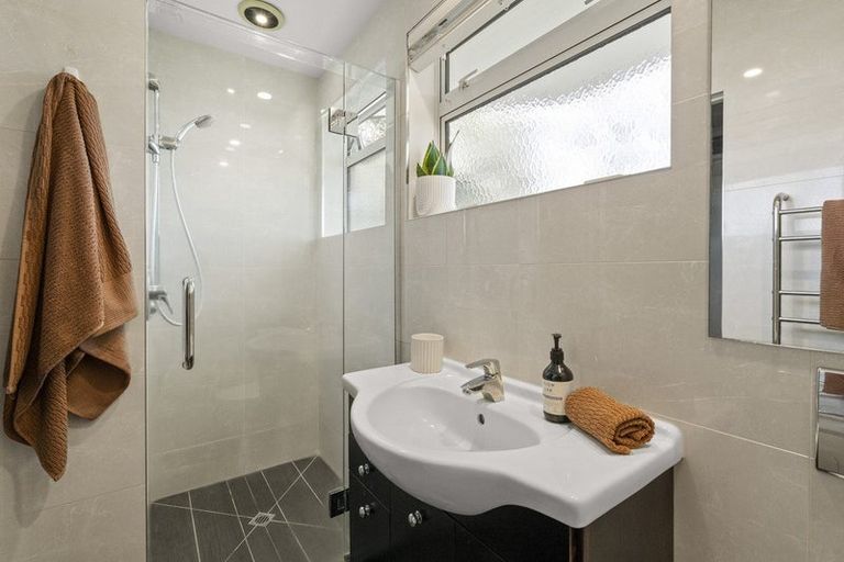 Photo of property in 37 Brookfield Terrace, Brookfield, Tauranga, 3110