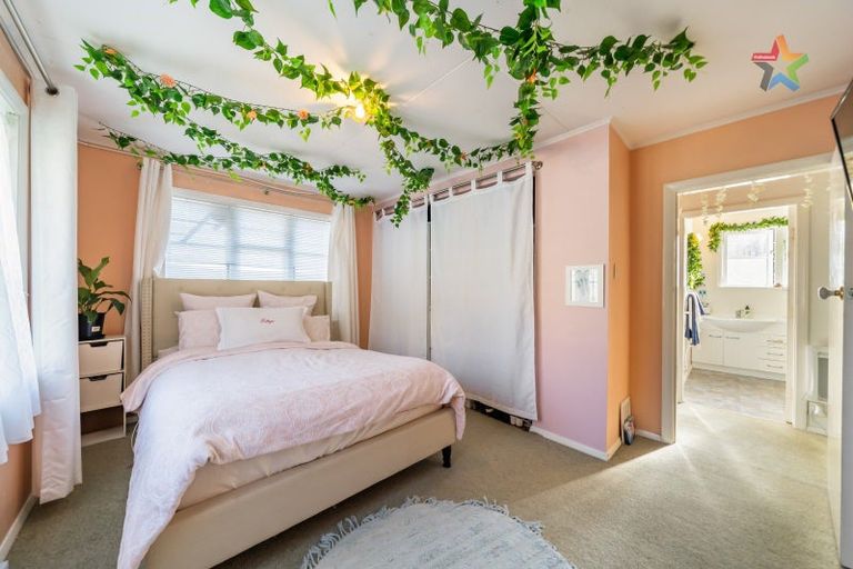 Photo of property in 7 Hine Road, Wainuiomata, Lower Hutt, 5014