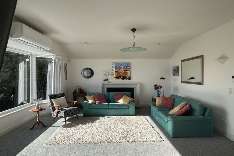 Photo of property in 1/1 Wilkinson Street, Oriental Bay, Wellington, 6011