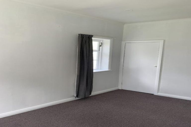 Photo of property in 7/9 Bell Street, Marton, 4710