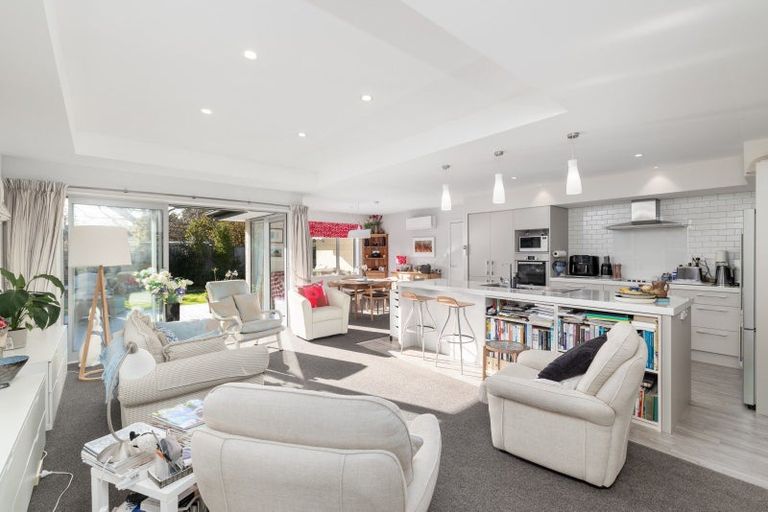Photo of property in 33 Carmichael Street, Rangiora, 7400