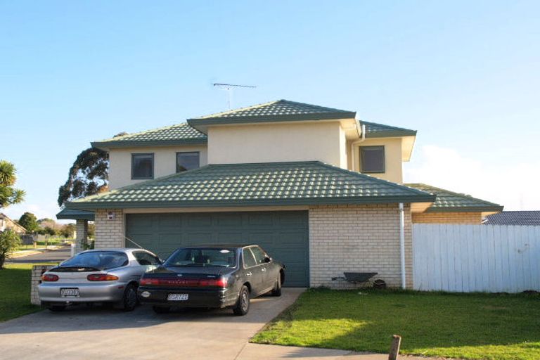 Photo of property in 2 Parkstone Place, Favona, Auckland, 2024